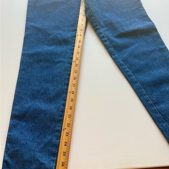 NWT Gloria Vanderbilt Amanda Original Jeans Tapered Leg Blue Size 8 Petite (D3) - Picture 3 of 10